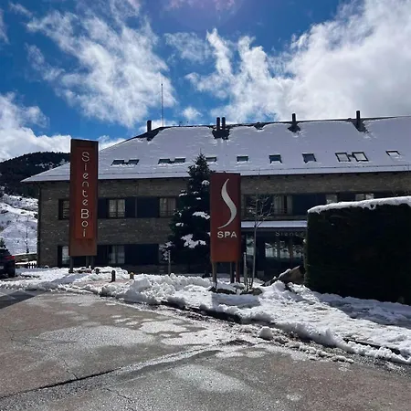Aparthotel Siente Boi & 4*