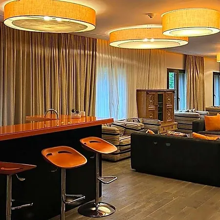 Apartmanhotel Siente Boi & 4*