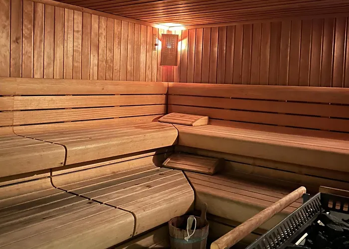 Siente Boi & מלון דירות 4*