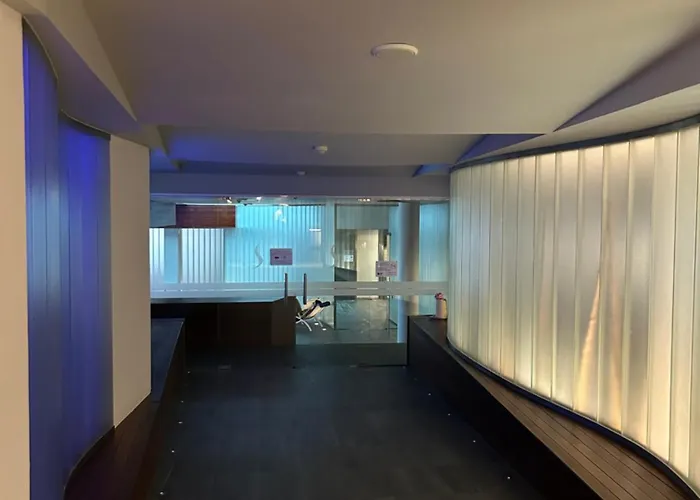 Siente Boi & מלון דירות